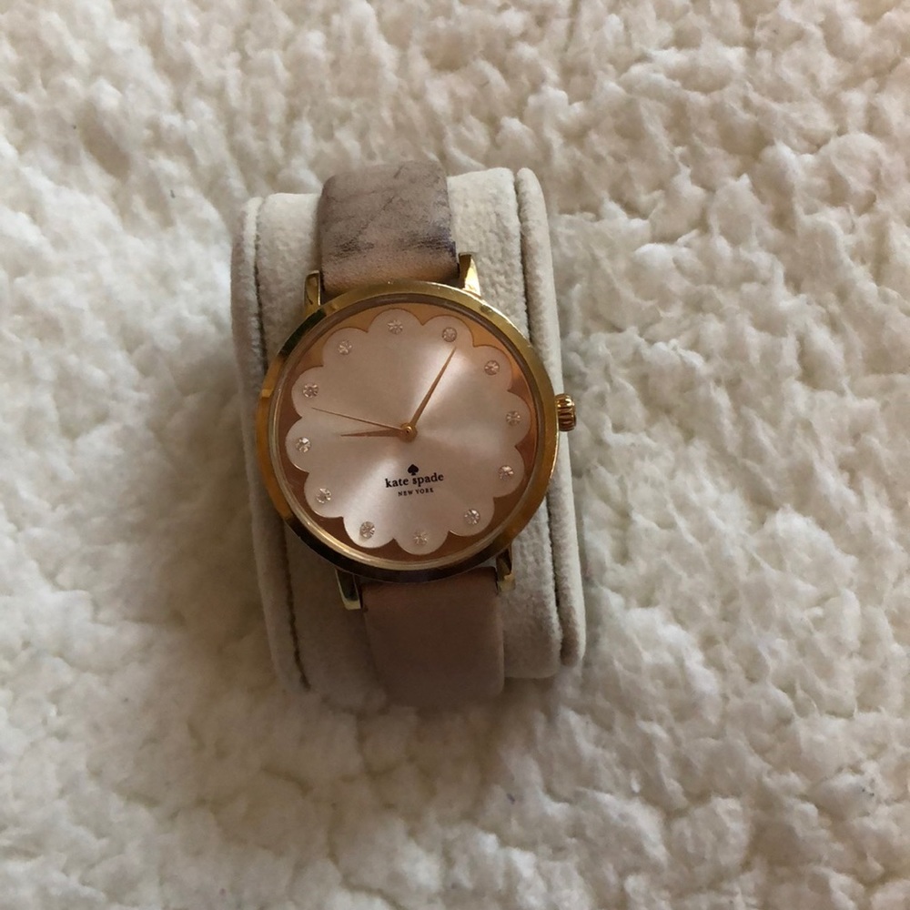 Kate Spade Scallop Watch